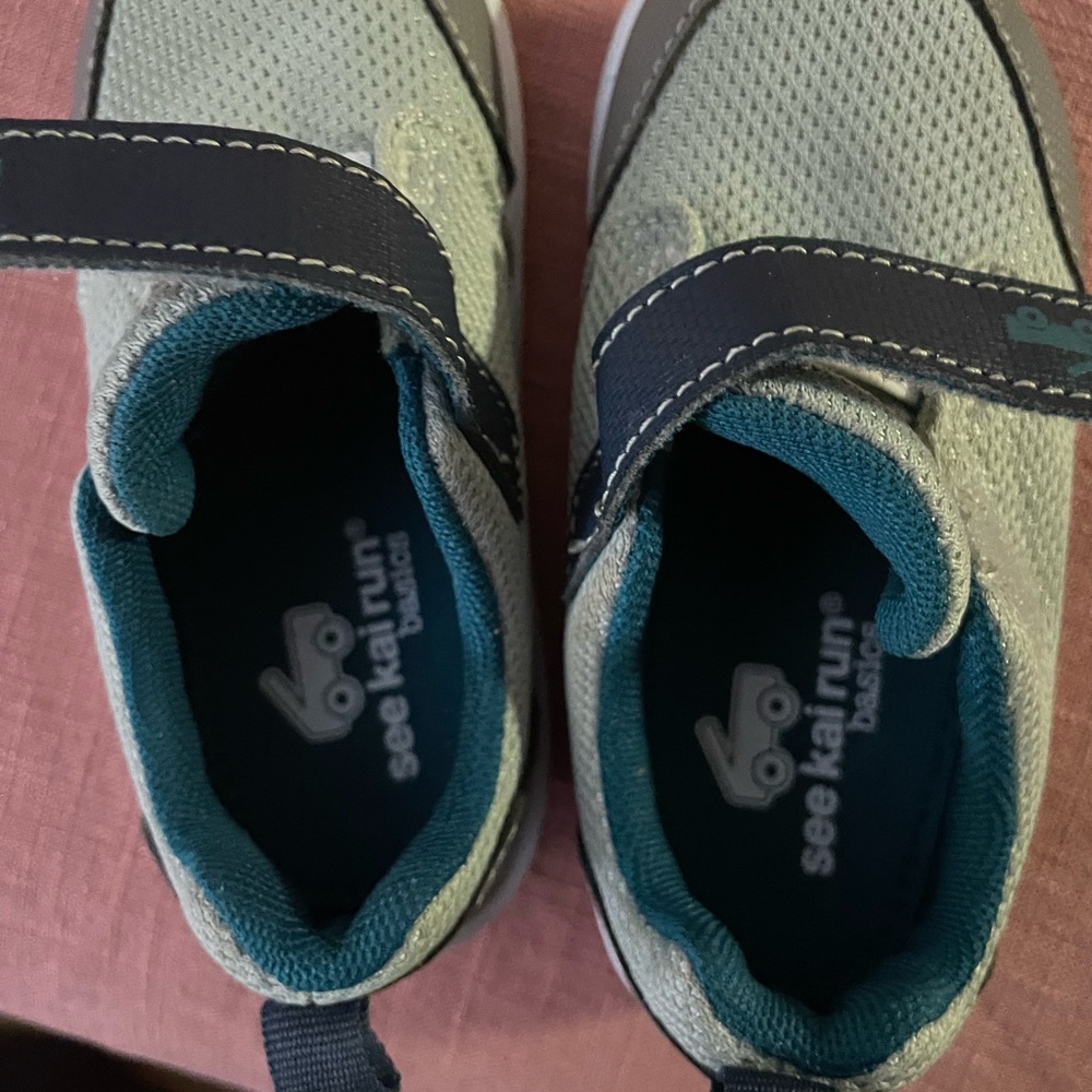 See Kai Run Basics Toddler Stryker Sneakers - 8T - Picture 10 of 11
